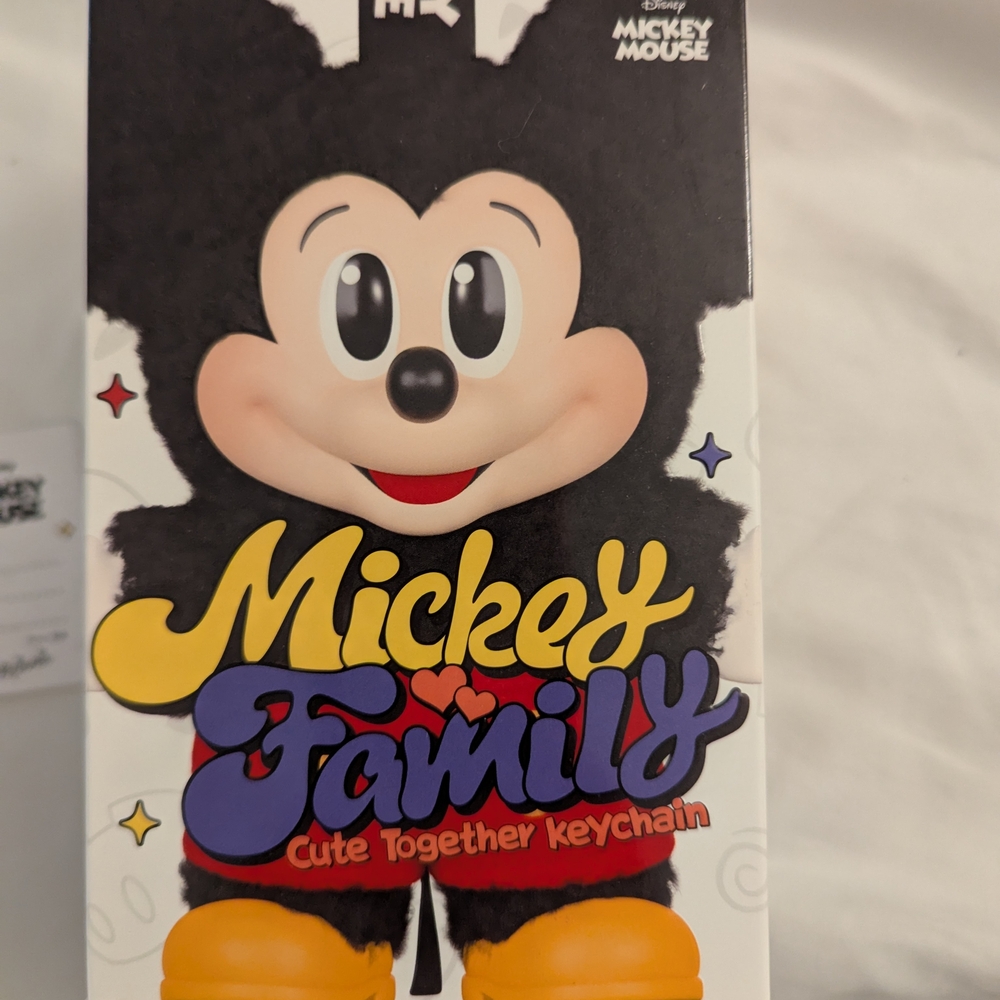 Mickey Mouse Cute Together Keychain - Minnie Mouse